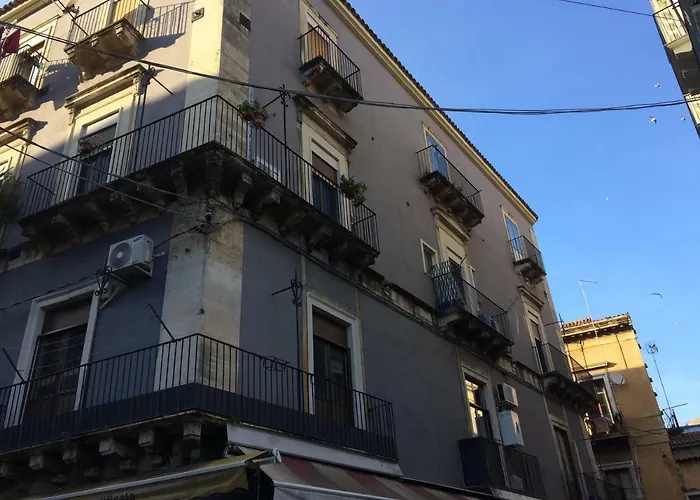Large Double In Catania, Le Voci Del Mercato לינה וארוחת בוקר קטאניה